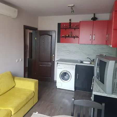 Apartamento Budget First Sea Line Coast Pomorie